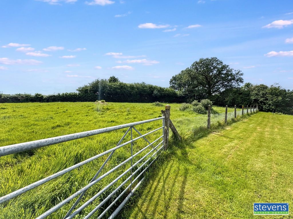 Land for salePetrockstow, Okehampton, Devon EX20 photo 5