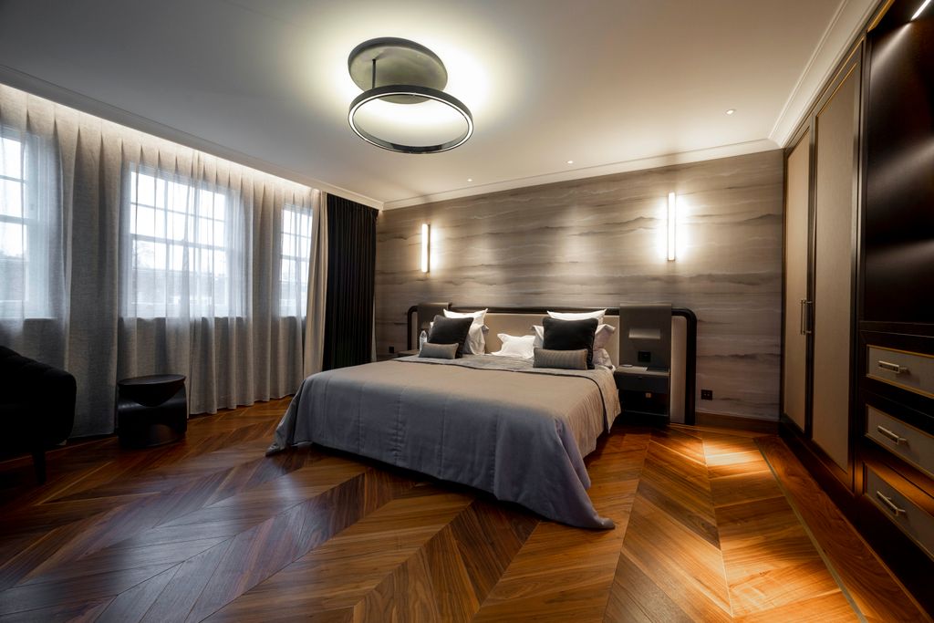 Additional image 25 of 5 bed town house to rentSomerset Square, Kensington, London W14