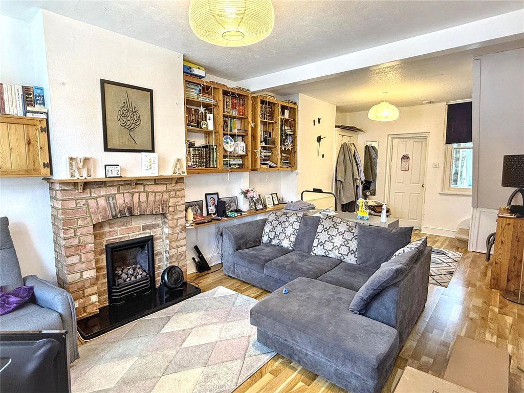 Property photo 3 of 13 Picture No. 10