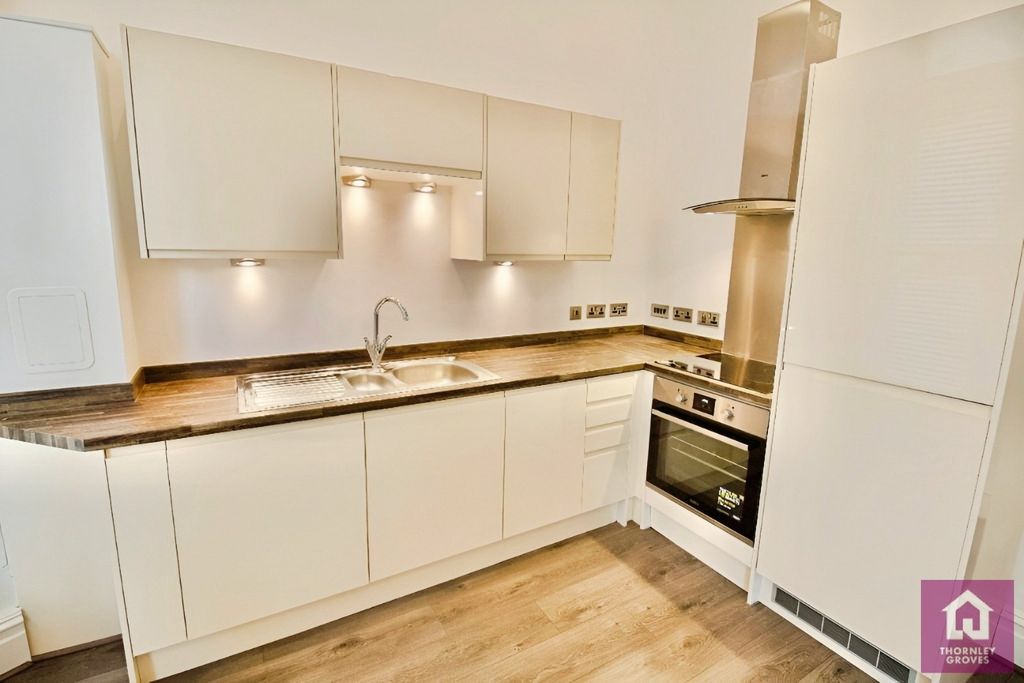 Property photo 2 of 10 Picture No. 03