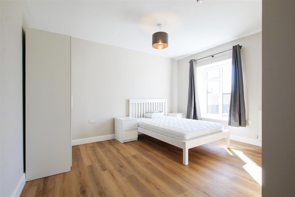 Property photo 3 of 10 Img_0935.Jpg