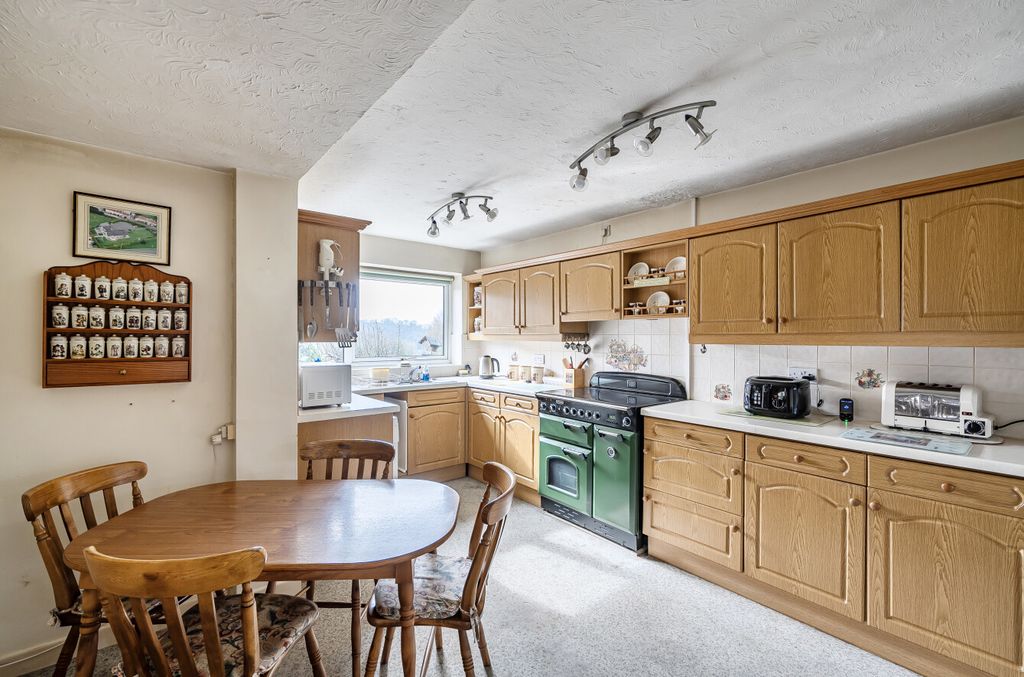 Property photo 3 of 13 Picture 3