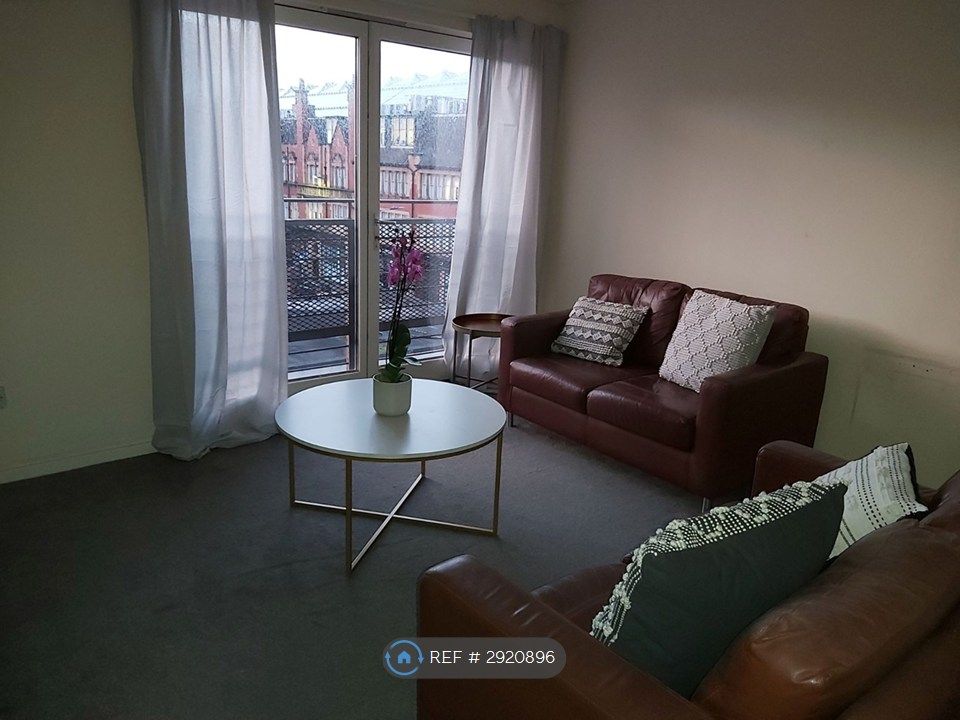 Property photo 2 of 5 Living Space