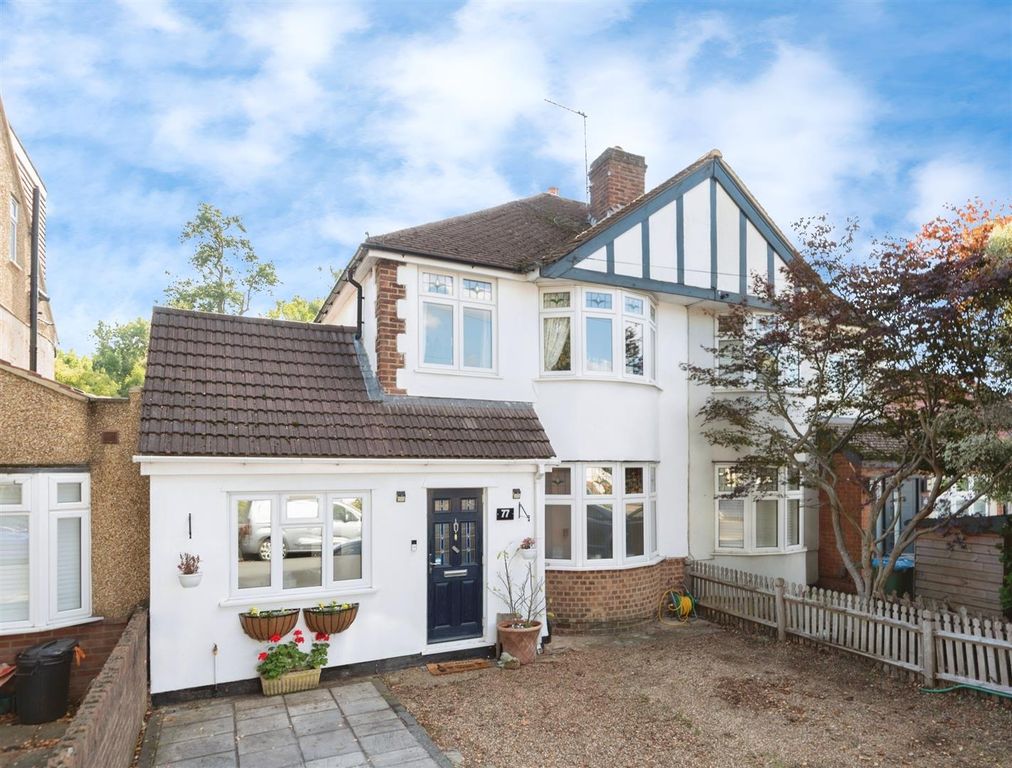 Property photo 1 of 8 77 Lyndhurst Avenue8.Jpg