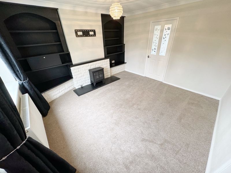 Property photo 2 of 20 Lounge