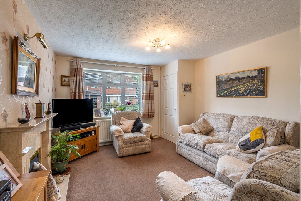 Property photo 2 of 18 Picture No. 05