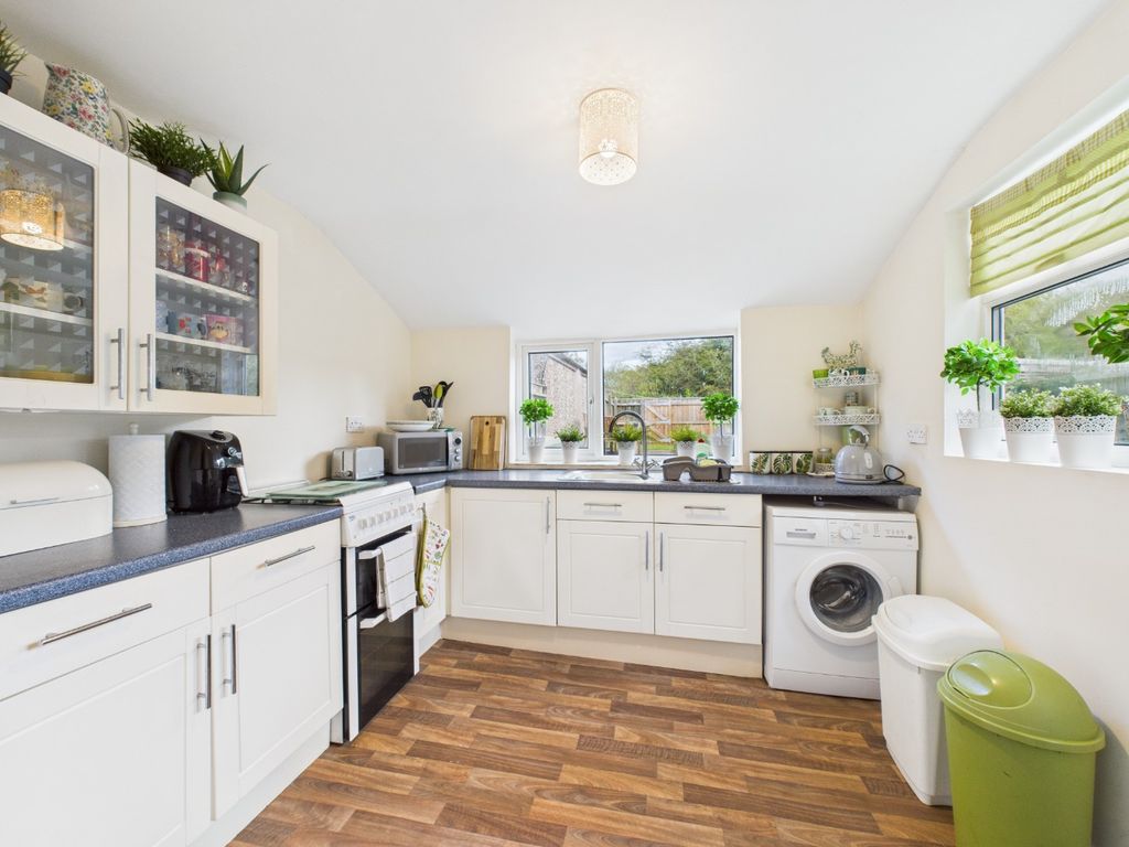 Property photo 2 of 13 4479985