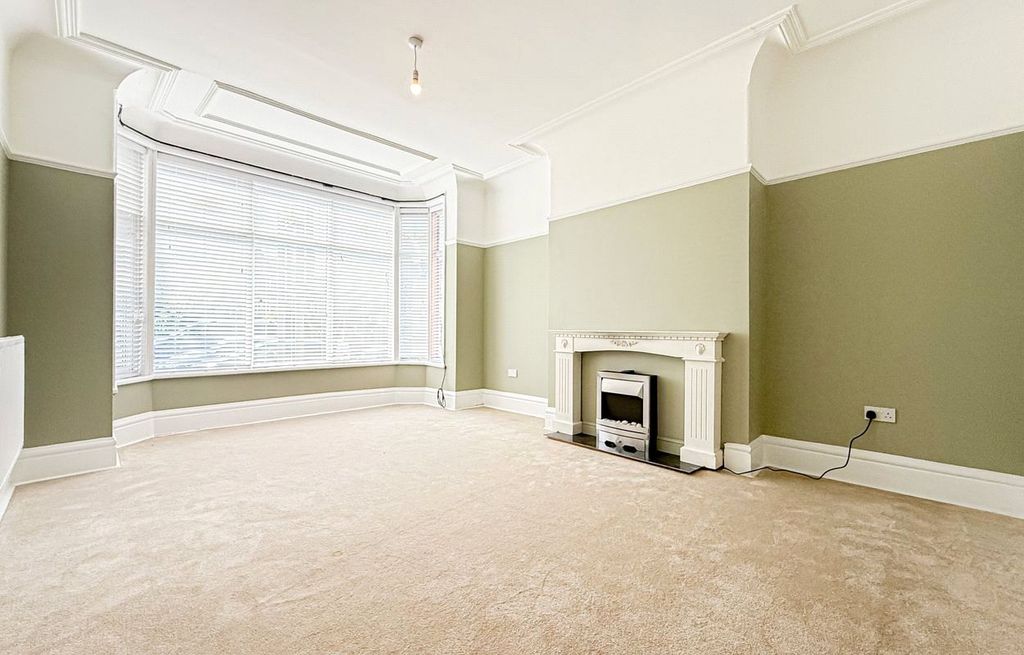 Property photo 3 of 16 Picture No. 07