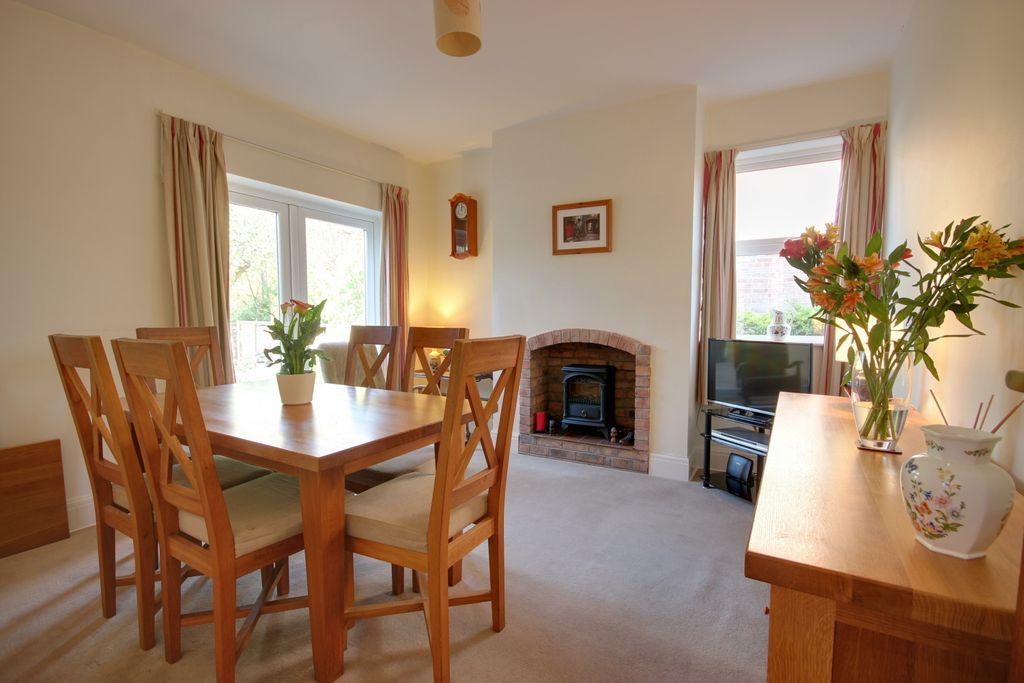 Property photo 3 of 21 1 D Room A