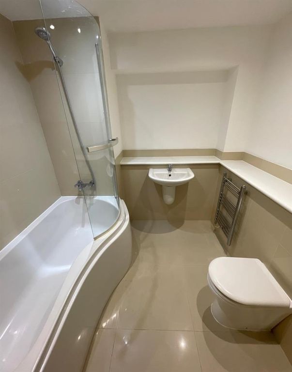 Property photo 2 of 9 Main Bathroom