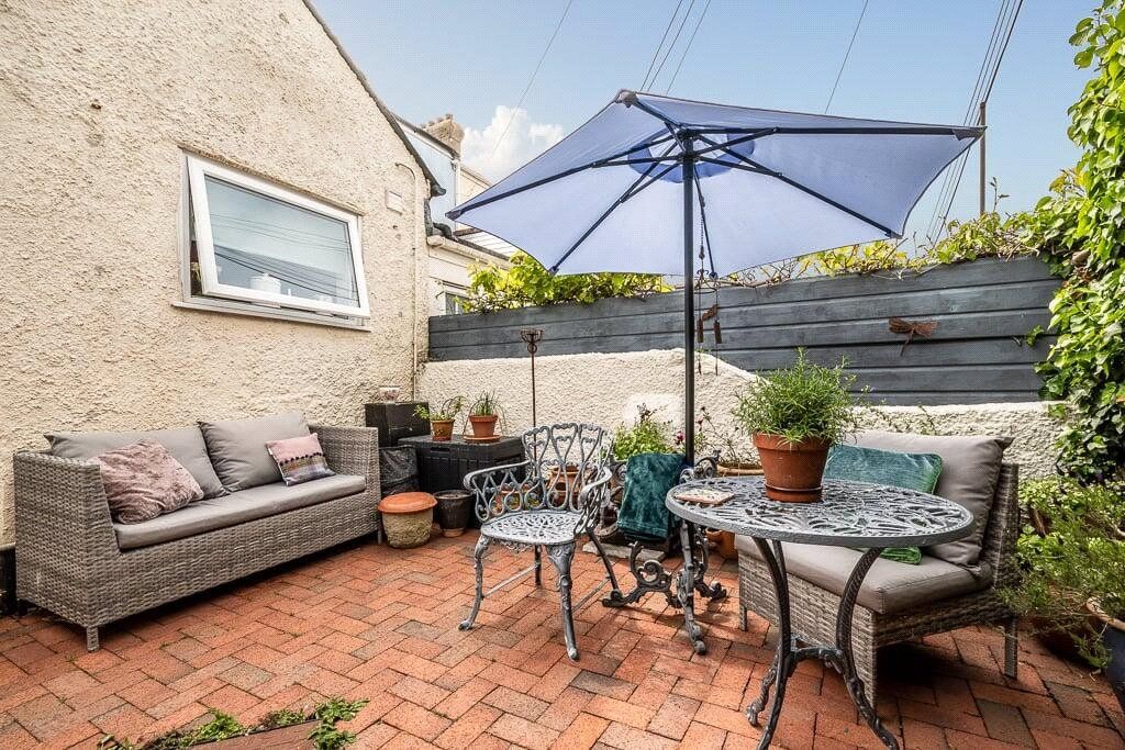 Property photo 2 of 19 Rear Courtyard