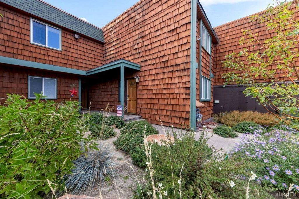 Property photo 1 of 30