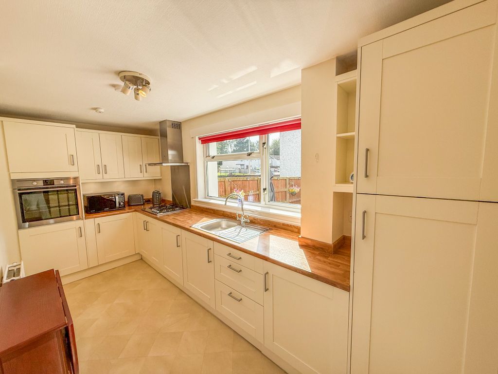 Property photo 2 of 25 Img_9084