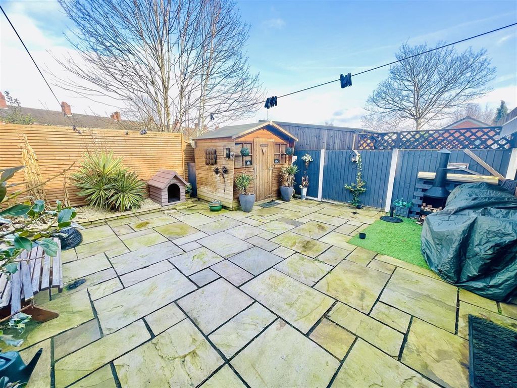 Property photo 2 of 17 Rear Aspect