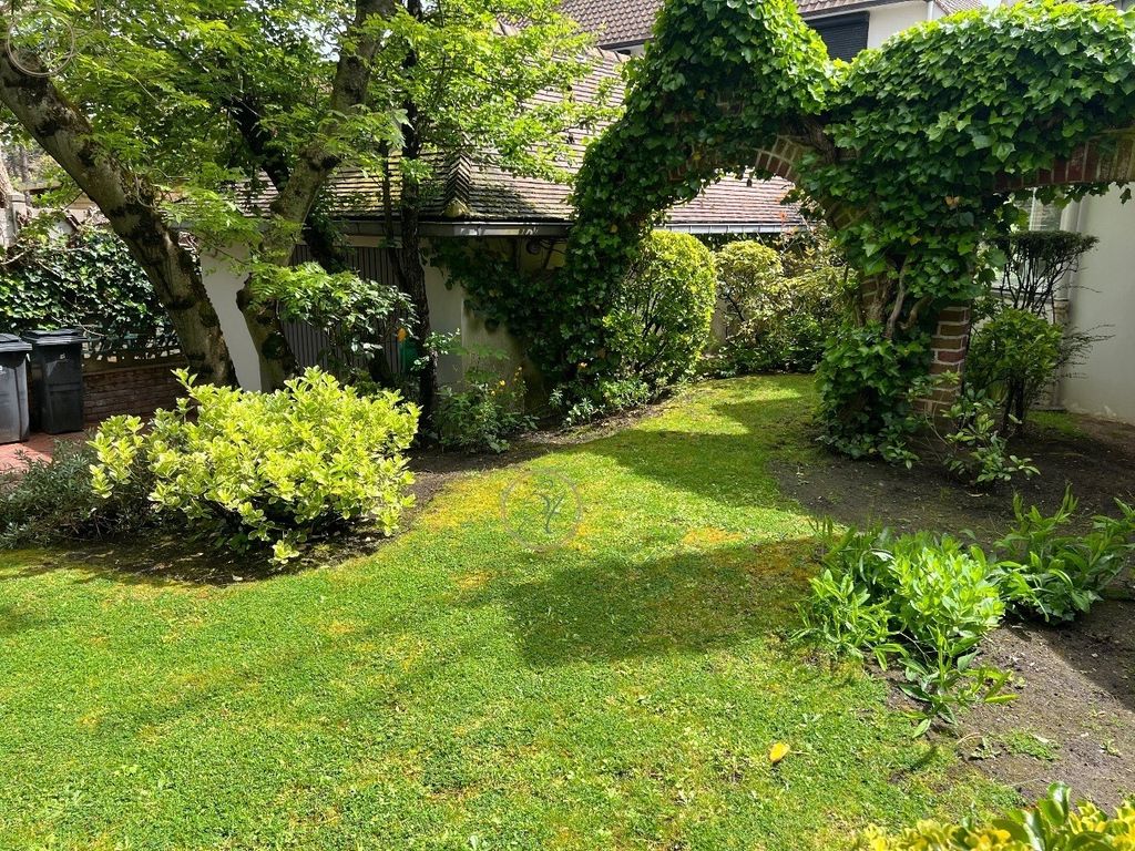 Property photo 3 of 25