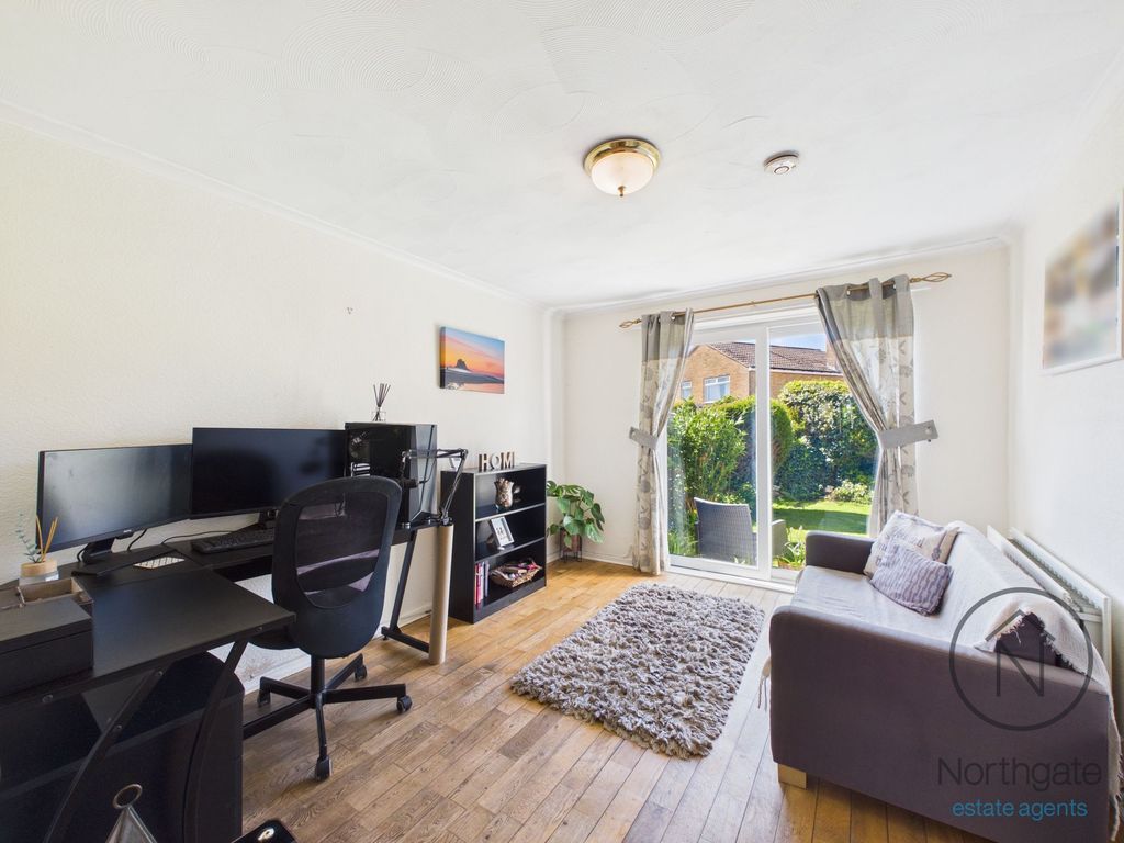 Property photo 3 of 16