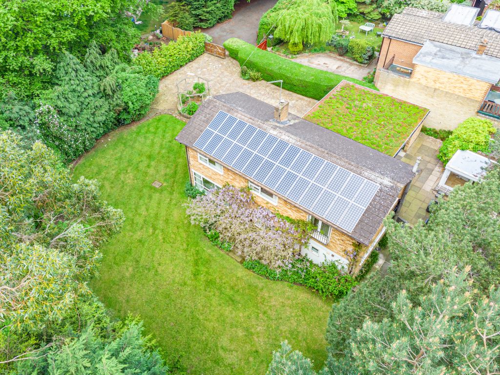 Property photo 1 of 36 Outside2