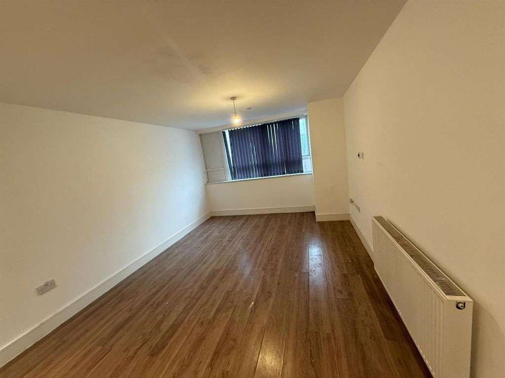 Property photo 3 of 8 Img-20250213-Wa0008.Jpg