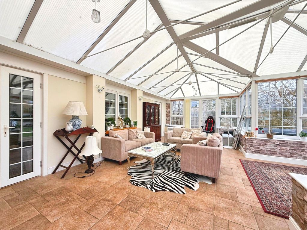 Property photo 3 of 31 User_Edited_Photo-327618d2_User-Edited-d43d18d7-08