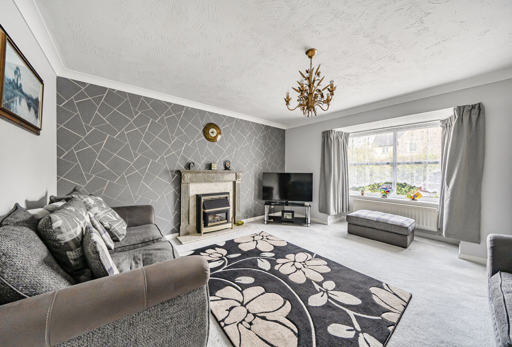 Property photo 3 of 20 1446596-21-69Ddfe...