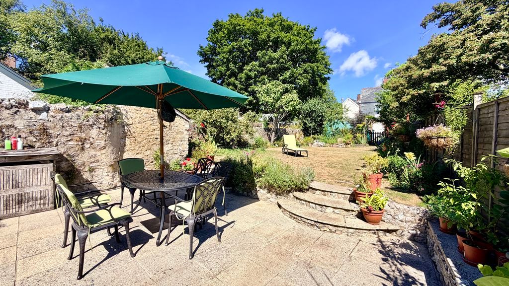 Property photo 2 of 17 Rear Garden