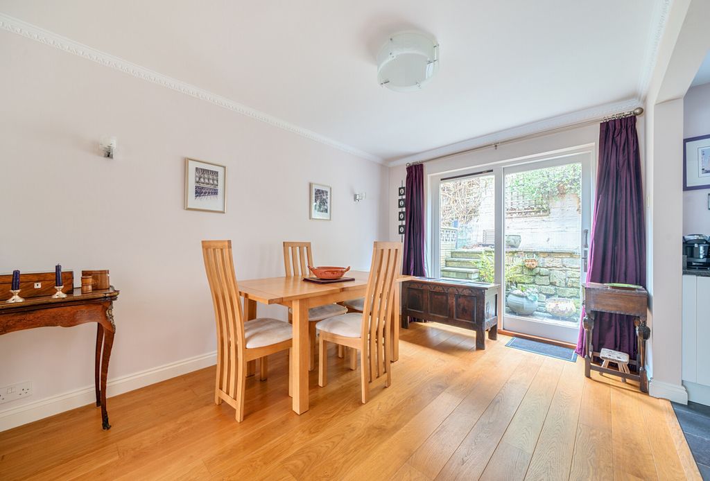 Property photo 3 of 17 Dining