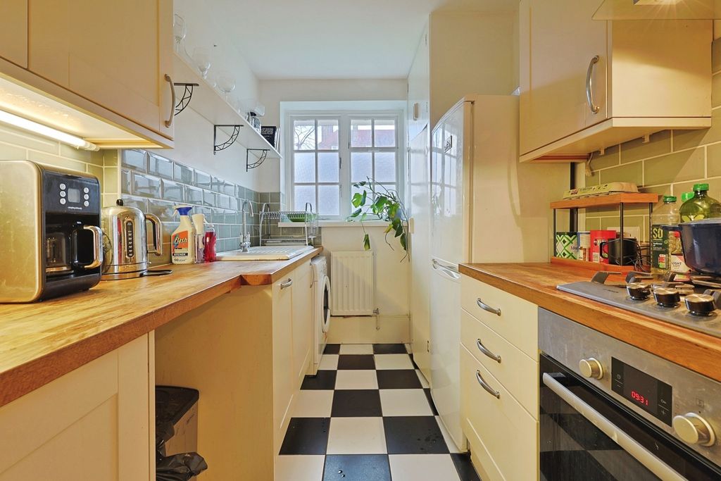 Property photo 3 of 16 Pbox-Img.Jpg