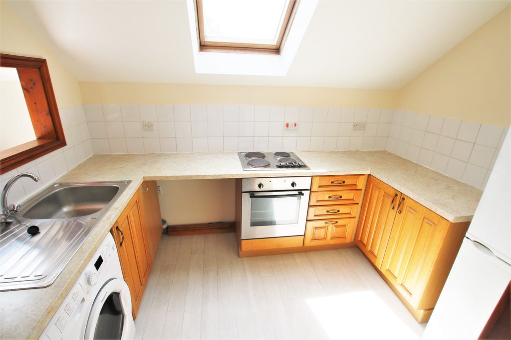 Property photo 3 of 8 Img_9414