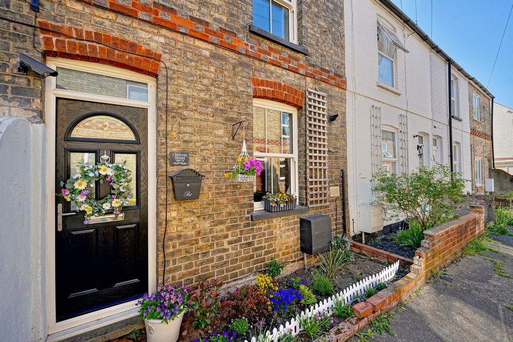 Property photo 1 of 13