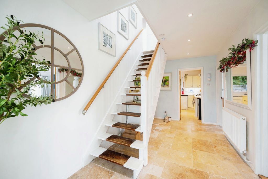 Property photo 3 of 25 Photography