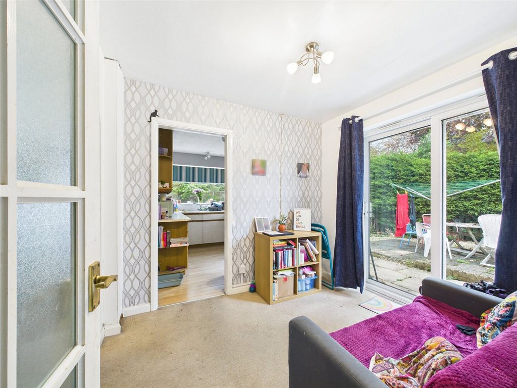 Property photo 3 of 16 Picture No. 07