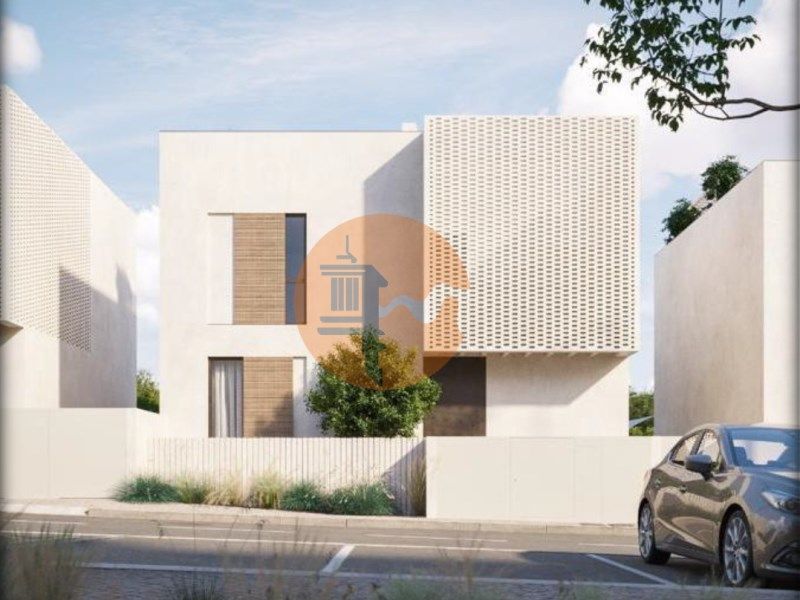 Property photo 1 of 31