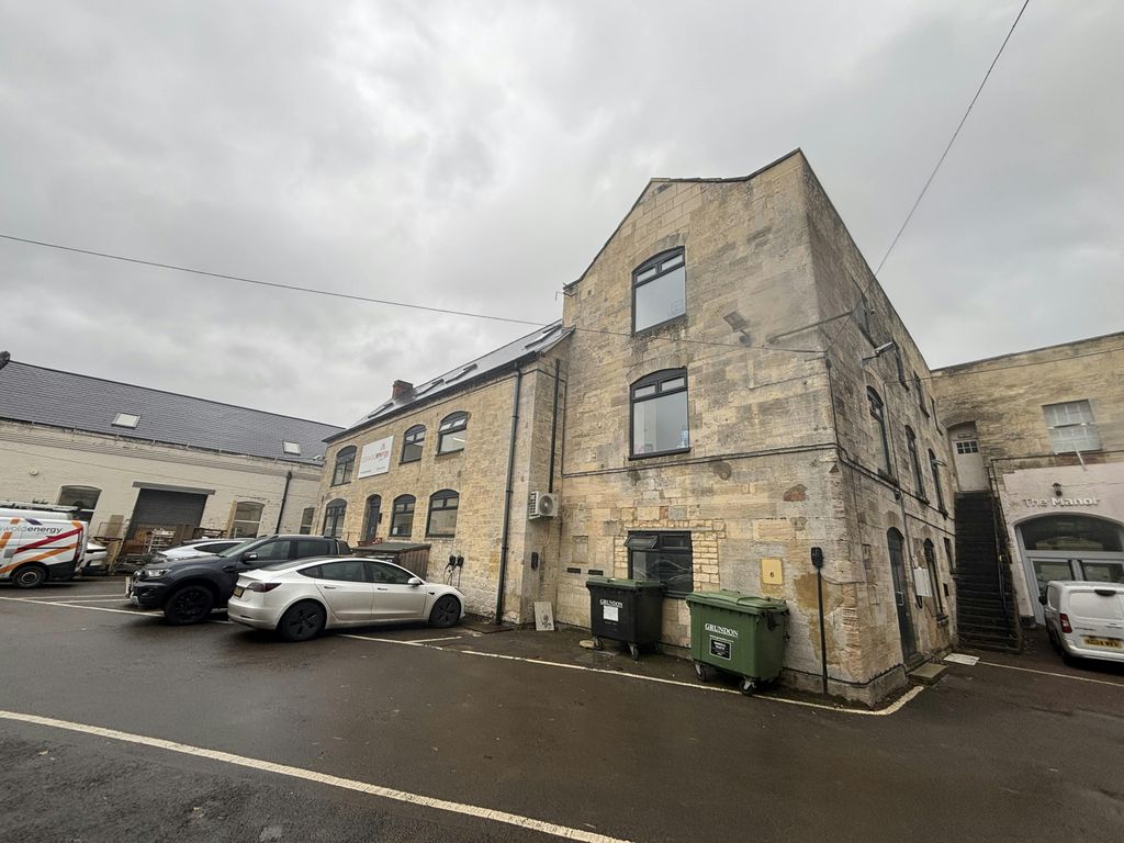 Property photo 2 of 6 Img_4885.Jpeg