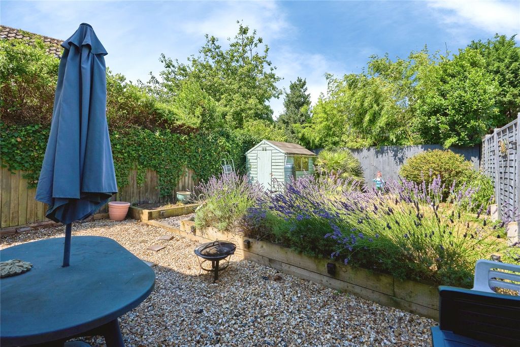Property photo 2 of 24 Picture No. 26