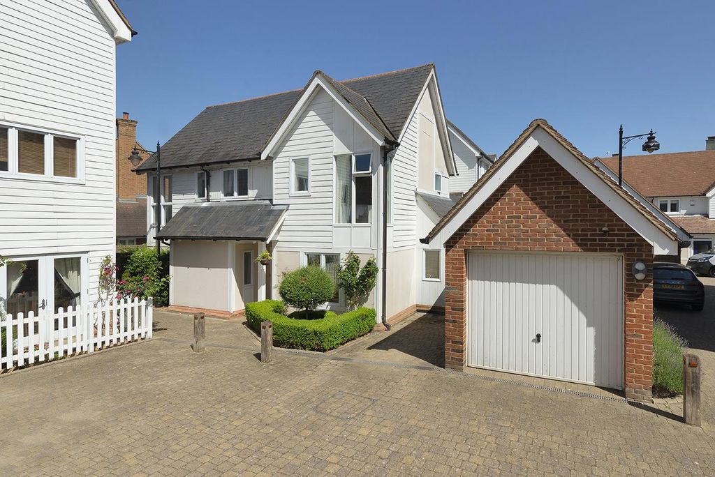 Property photo 1 of 21 21Edgar01.Jpg