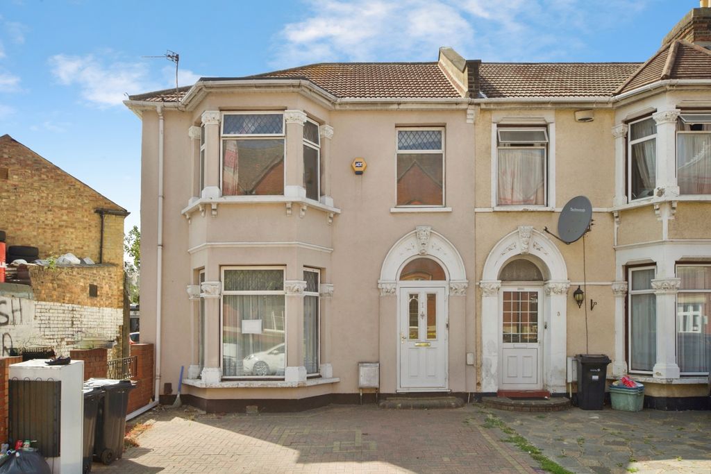 Property photo 1 of 19 Pbox-Img.Jpg