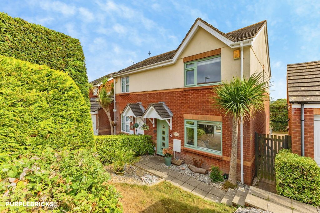 Property photo 1 of 24