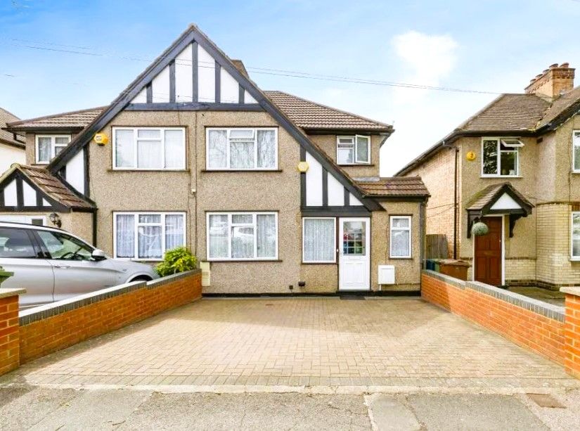 Property photo 2 of 13