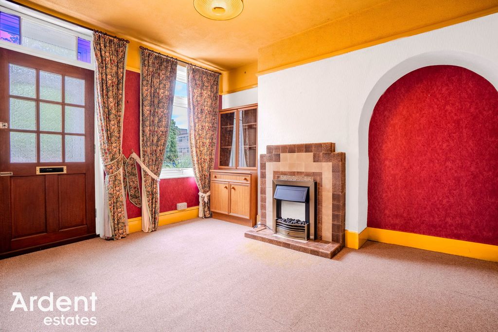Property photo 3 of 23