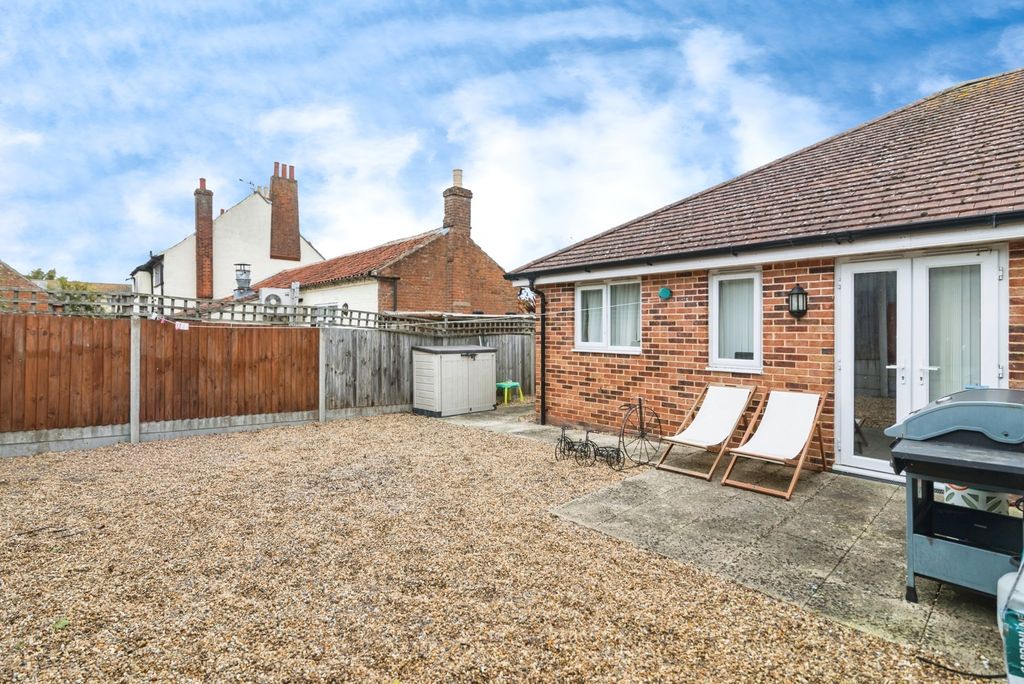 Property photo 3 of 17 Rear