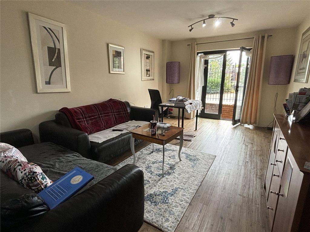 Property photo 1 of 12 Picture No. 16