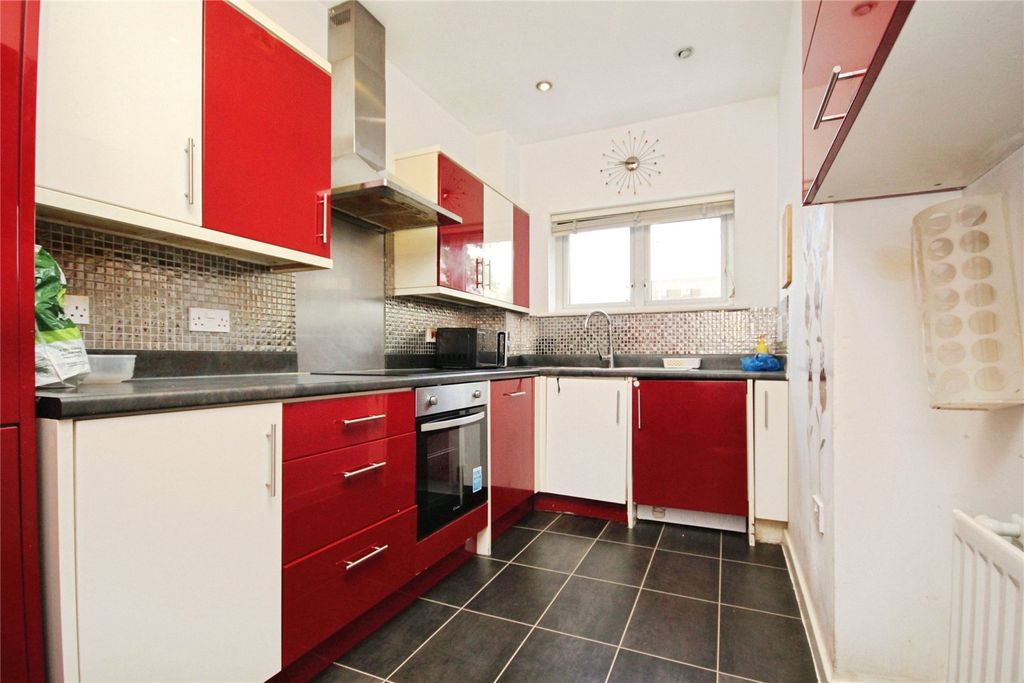 Property photo 2 of 12 Picture No. 07