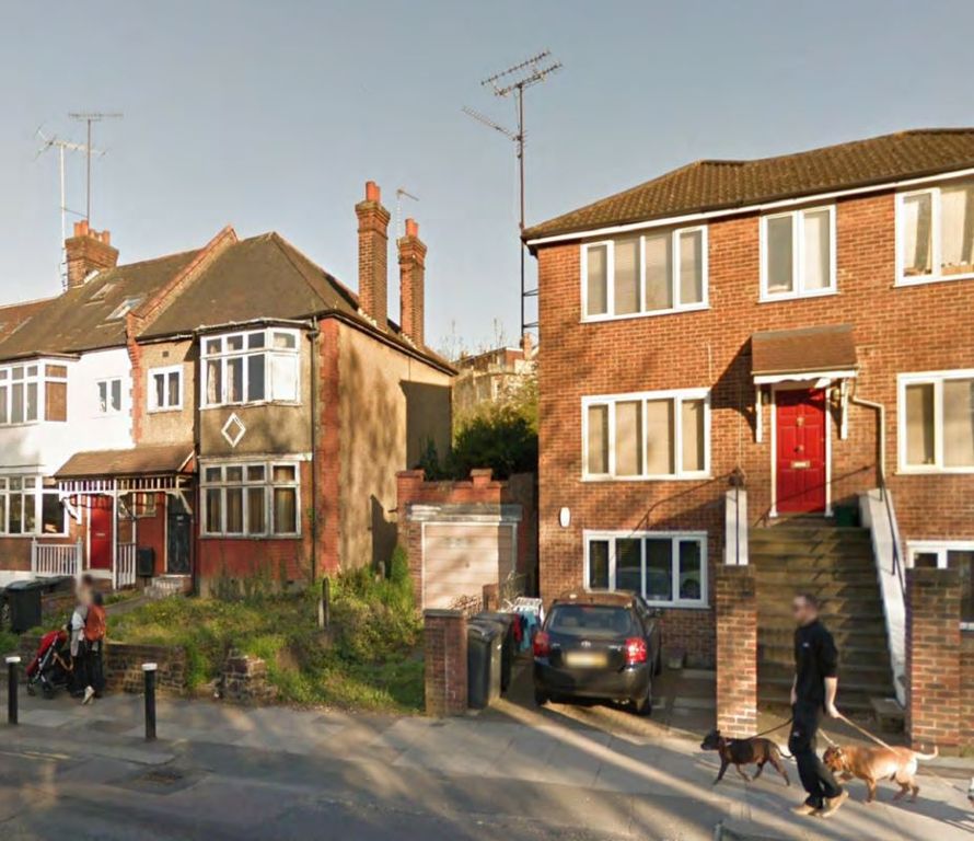 Property photo 1 of 16