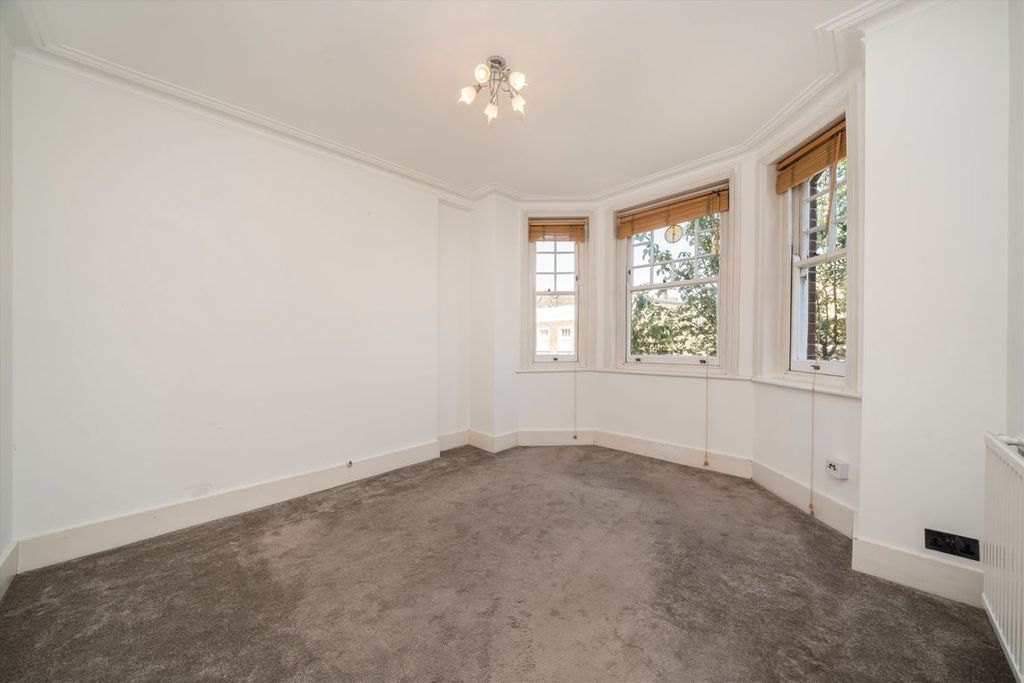 Property photo 3 of 5