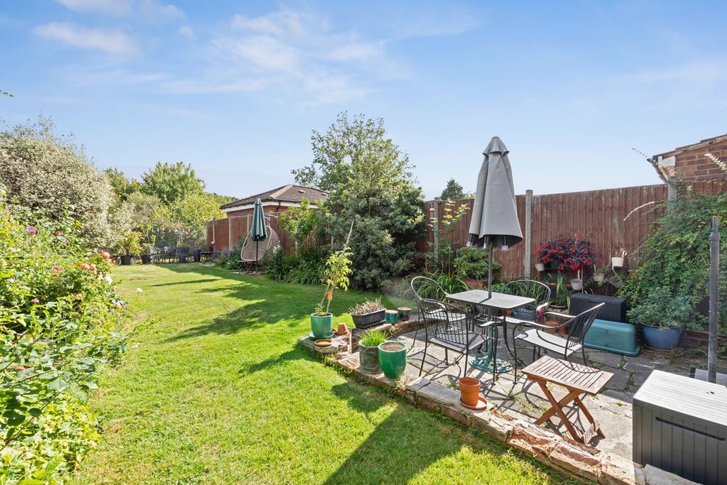 Property photo 2 of 13