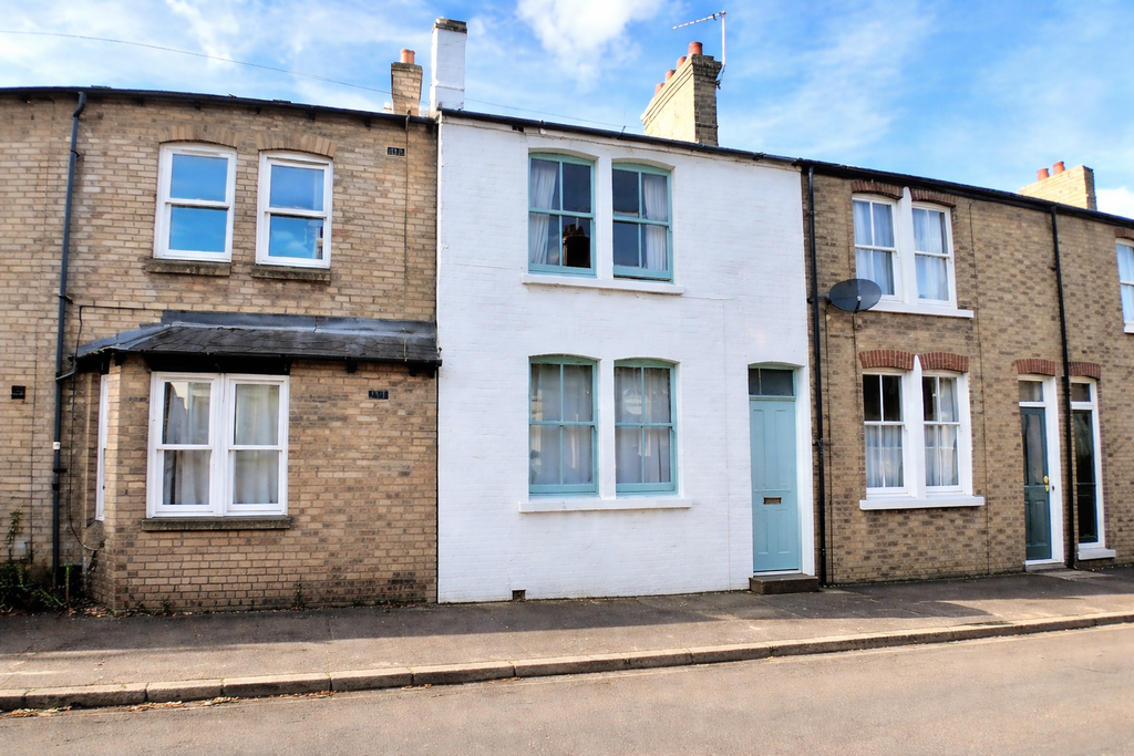 Property photo 1 of 9 Front