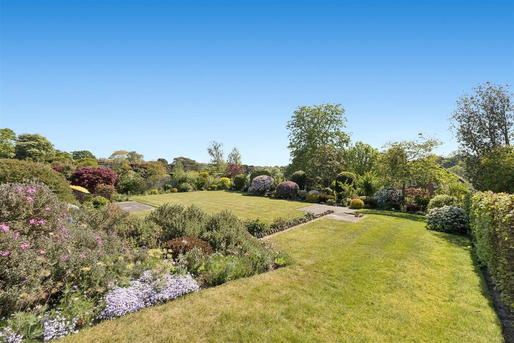 Additional image 26 of 5 bed detached house for saleThe Avenue, Petersfield GU31