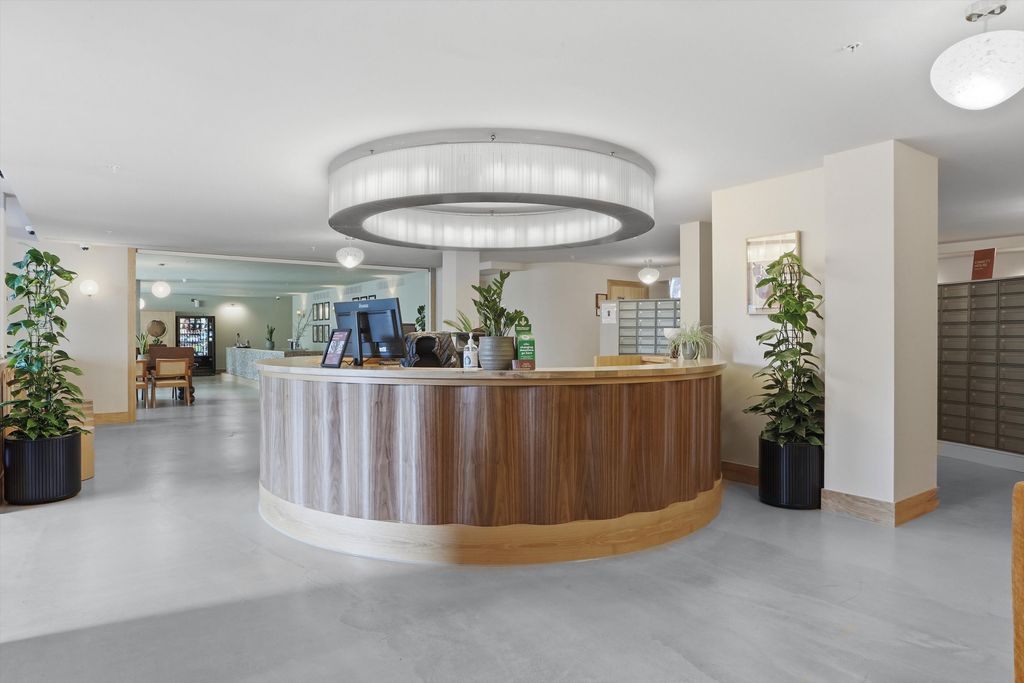 Property photo 3 of 30 Image