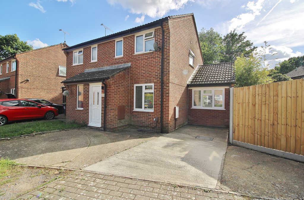 Property photo 1 of 11