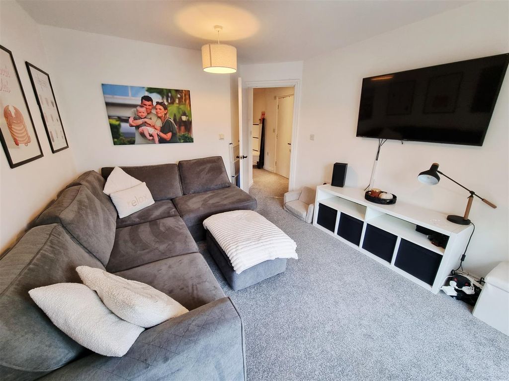 Additional image 7 of 2 bed flat for saleWestern Road, Launceston PL15